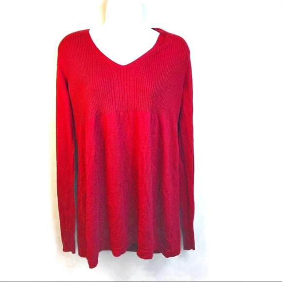5/$25 Duo Maternity Red V Neck Sweater Ribbing Lg - Picture 1 of 4